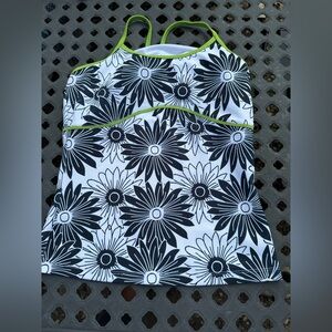 Black & White Floral Tank with Lime Piping